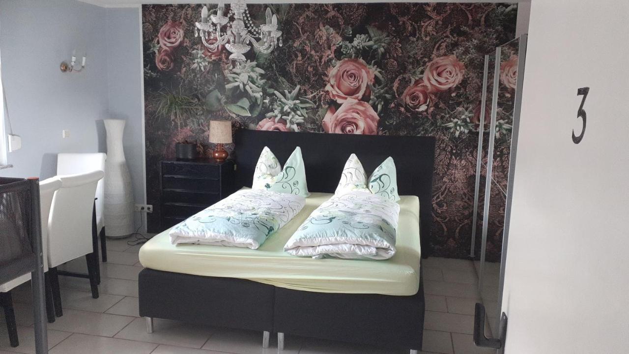 Bauernhof Privatzimmer Hortus Sandrine Gemeinschaftsbad Free Wifi Hausbreitenbach Esterno foto
